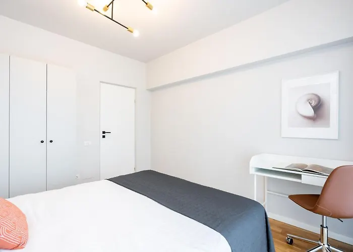 Bright 2br Flat - Location - Views Appartement *